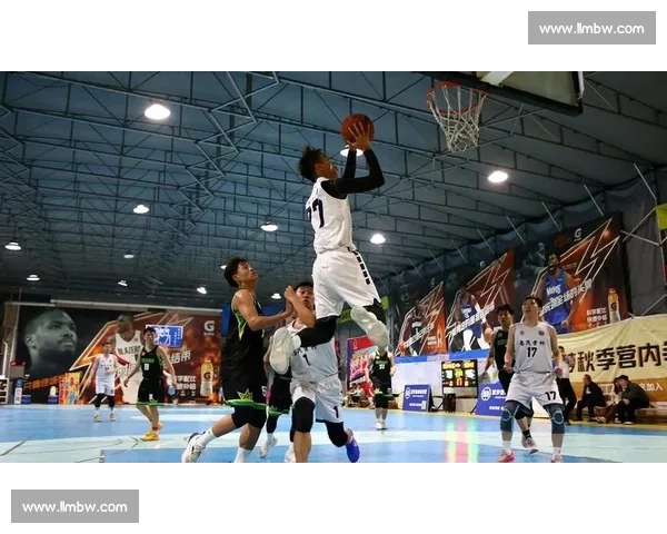 高清篮球直播全程无延迟精彩呈现尽享每一场激烈对决 - 副本 (16) - 副本 - 副本